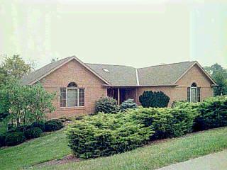 4386 Hubble Rd, Cincinnati, OH 45247 photo 3