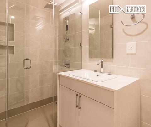 8371 Haskell Dr, Cincinnati, OH 45239 photo 12