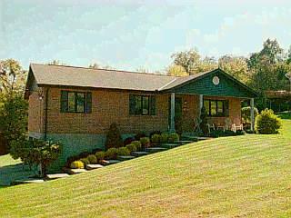 4646 School Section Rd, Cincinnati, OH 45211 photo 1