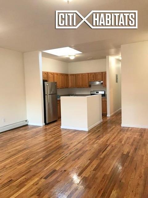 559 Virgil Rd, Cincinnati, OH 45238 photo 2