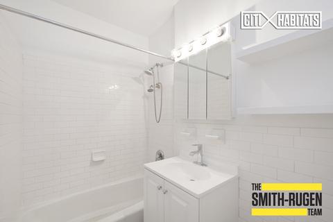 920 Foraker Ave, Cincinnati, OH 45206 photo 5