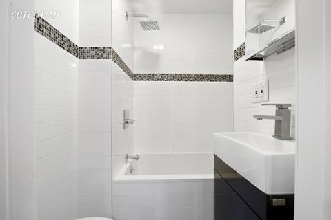 2552 Moorman Ave, Cincinnati, OH 45206 photo 15