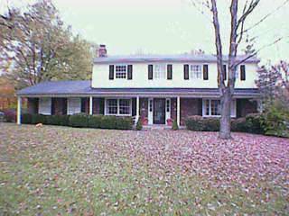 986 Nohunta Ct, Cincinnati, OH 45231 photo 1