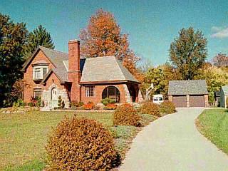 1632 Devilsbackbone, Cincinnati, OH 45233 photo 1