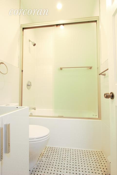 8954 Plainfield Rd, Cincinnati, OH 45236 photo 6