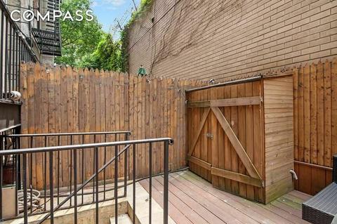 5579 Squirrelrun Rd, Cincinnati, OH 45247 photo 1