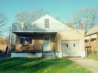 6071 Yosemite Dr, Cincinnati, OH 45237 photo 3