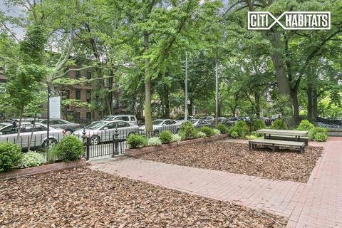 4961 Francisview Dr, Cincinnati, OH 45238 photo 1