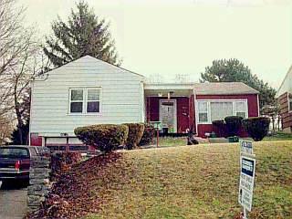 5944 Kenneth Ave, Cincinnati, OH 45224 photo 3