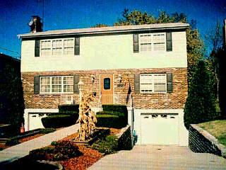 3156 Westbrook Dr, Cincinnati, OH 45238 photo 2