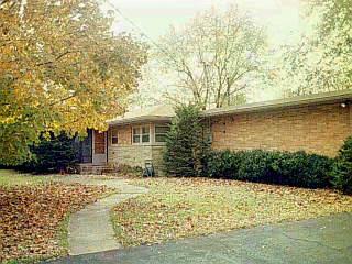 10075 Hamilton Ave, Cincinnati, OH 45231 photo 1