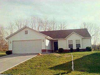 4642 Bluejay Dr, Cincinnati, OH 45244 photo 2