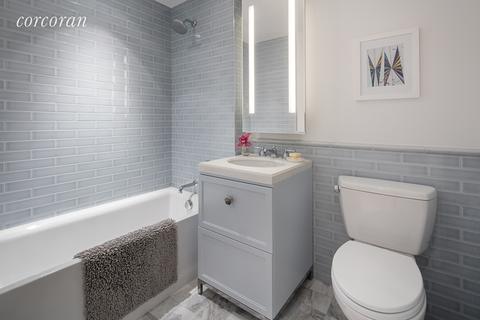 29 Arcadia Pl, Cincinnati, OH 45208 photo 8