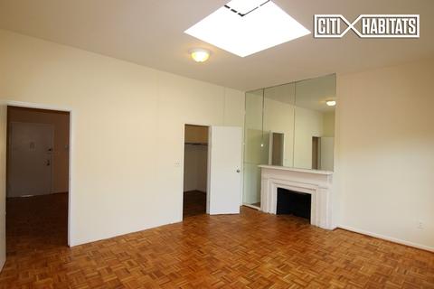 3559 Edwards Rd, Cincinnati, OH 45208 photo 8