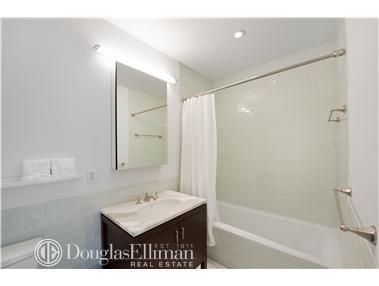 5474 Whispering, Cincinnati, OH 45247 photo 9