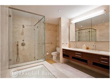 5474 Whispering, Cincinnati, OH 45247 photo 7