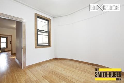 3417 Ebenezer Rd, Cincinnati, OH 45248 photo 5