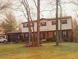 528 Shade Rd, Cincinnati, OH 45255 photo 2