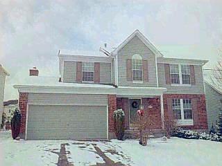 568 Forest Ridge Ct, Cincinnati, OH 45244 photo 3