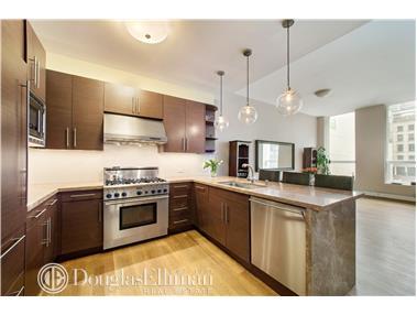 1680 Baltimore Ave, Cincinnati, OH 45225 photo 5