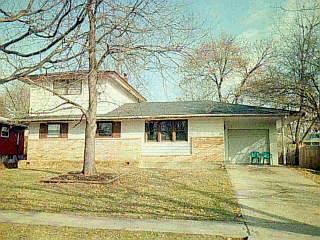 736 Fairborn Rd, Forest Park, OH 45240 photo 1