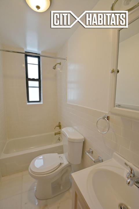 3653 Cooper Rd, Blue Ash, OH 45241 photo 6