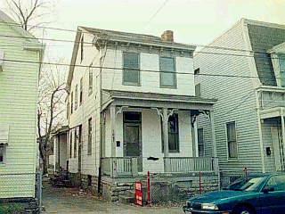 1641 Powers St, Cincinnati, OH 45223 photo 2