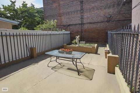 1092 Gracewind Ct, Cincinnati, OH 45231 photo 9