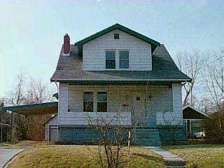 1173 Cedar Ave, Cincinnati, OH 45224 photo 2