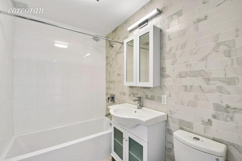 3929 Paxton Ave, Cincinnati, OH 45209 photo 7