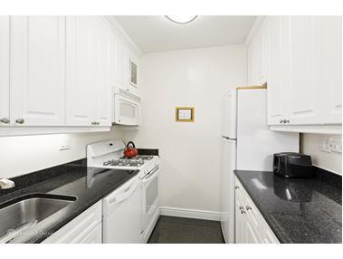 4965 Shirley Pl, Cincinnati, OH 45238 photo 4