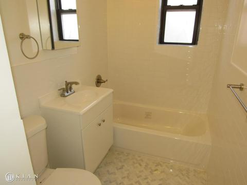 4006 Miami Rd, Mariemont, OH 45227 photo 2