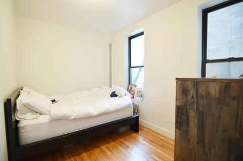 4935 Corinth Ave, Cincinnati, OH 45237 photo 4