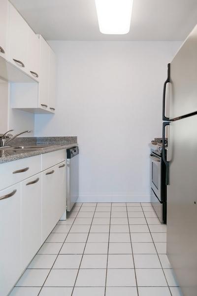 777 Straight St, Cincinnati, OH 45214 photo 7