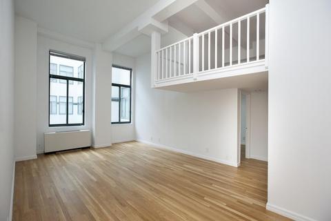 2794 Baker Ave, Cincinnati, OH 45211 photo 7