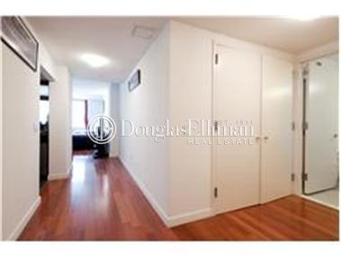 732 Dorgene Ln, Cincinnati, OH 45244 photo 4