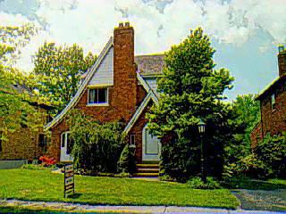2775 Eugenie Ln, Cincinnati, OH 45211 photo 1