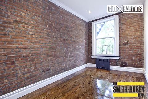 611 Mitchell Ave, Cincinnati, OH 45229 photo 4