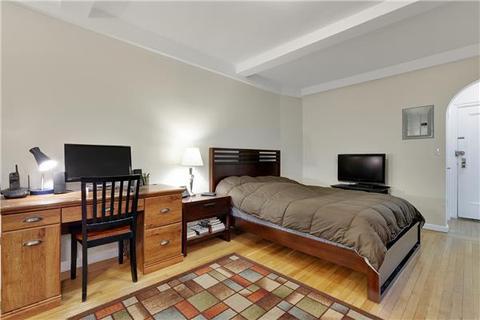 10906 Maplehill Dr, Cincinnati, OH 45240 photo 3
