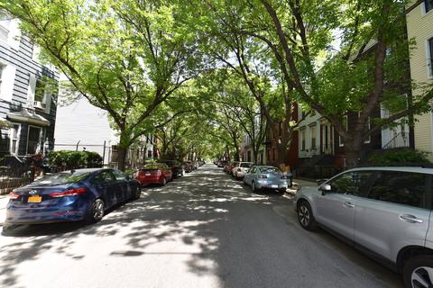 1820 Mears Ave, Cincinnati, OH 45230 photo 1
