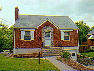 8361 Jackies Dr, Cincinnati, OH 45239 photo 2