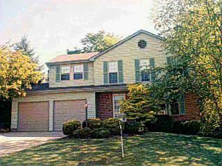 2060 Knightsbridge Dr, Cincinnati, OH 45244 photo 3