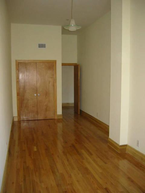 5027 Reading Rd, Cincinnati, OH 45237 photo 4