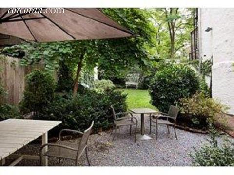1022 Azel Ave, Hamilton, OH 45013 photo 1