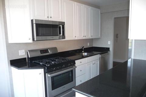 1031 Purcell Ave, Cincinnati, OH 45205 photo 6