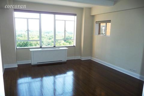 1031 Purcell Ave, Cincinnati, OH 45205 photo 1