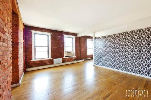 2213 Sauer St, Cincinnati, OH 45219 photo 4
