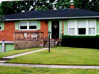 6045 Capri Dr, Cincinnati, OH 45224 photo 3