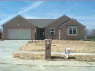 11893 Winston Cir, Forest Park, OH 45240 photo 1
