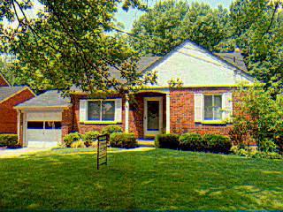 8033 Colette Ln, Cincinnati, OH 45224 photo 1